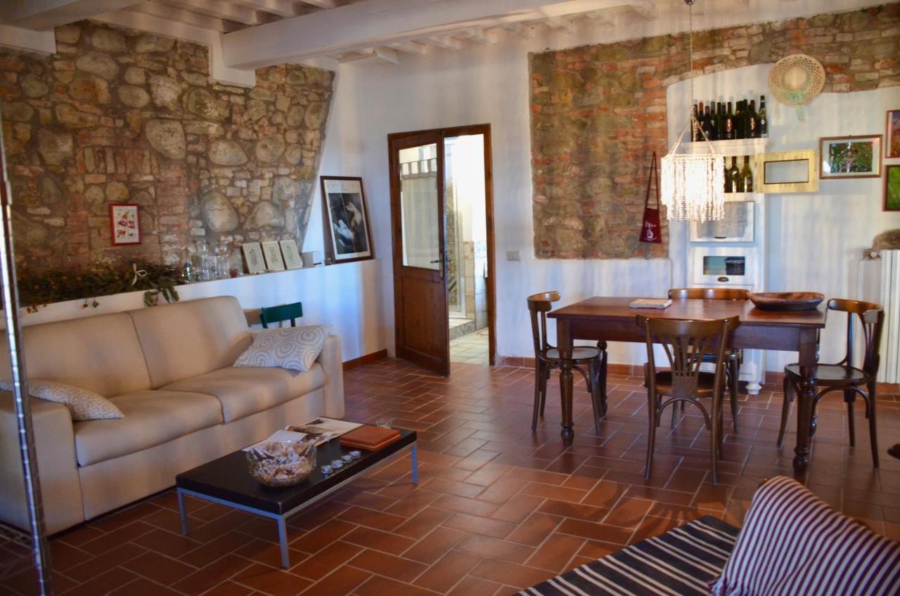 Casa Magnolia Apartment Terricciola Bagian luar foto