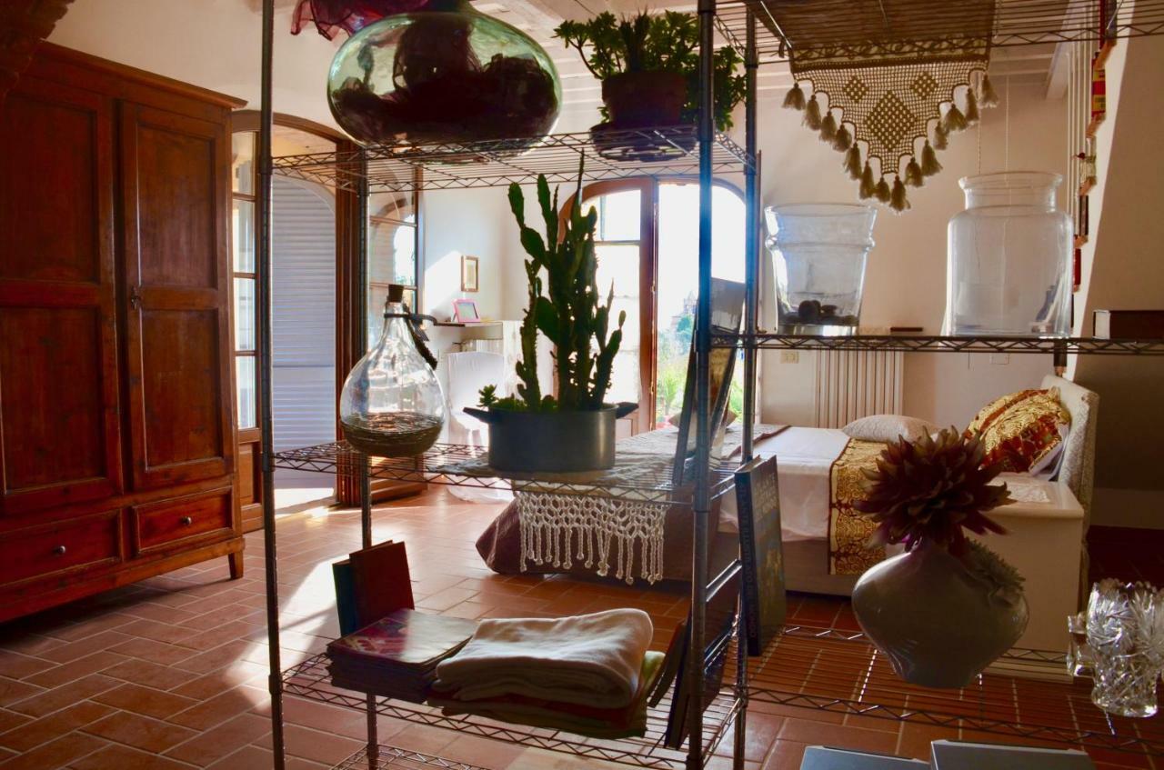 Casa Magnolia Apartment Terricciola Bagian luar foto